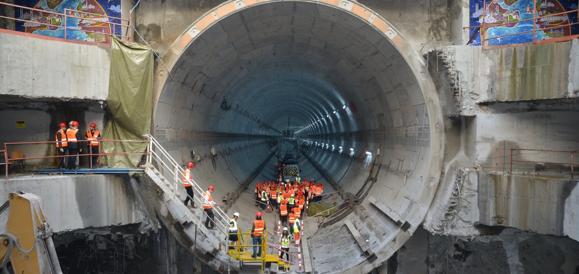 Túnel da Eurásia